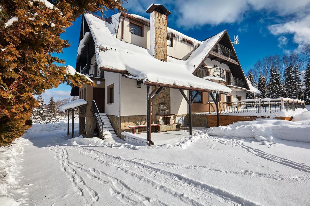 Lesny Dworek Gronkow Exterior photo